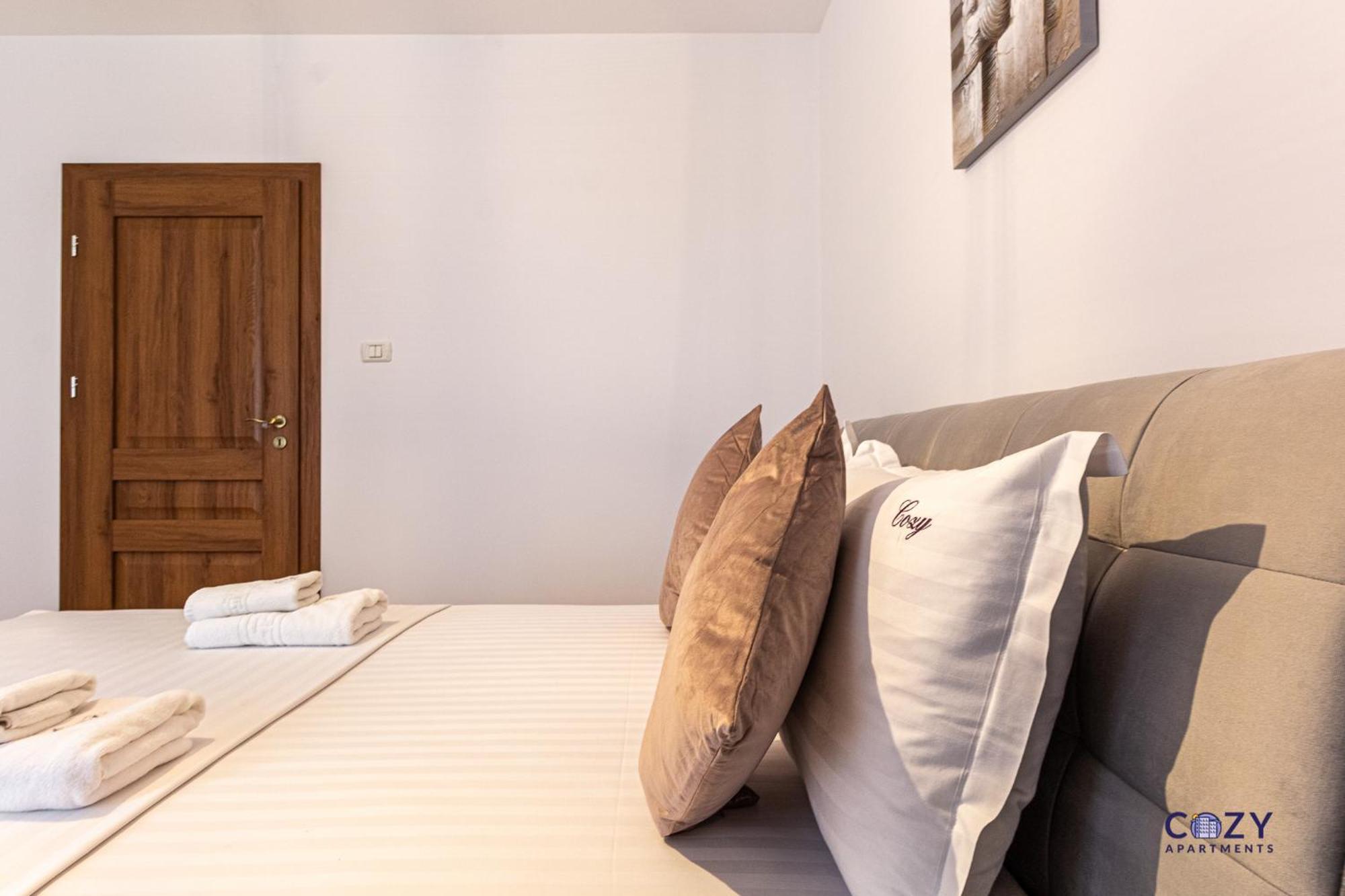 Cozy Brand New Boutique Aparthotel 브라쇼브 외부 사진